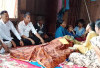 Sambaran Petir Tewaskan Petani di OKI, Jenazah Iskandar Dimakamkan di TPU Keluarga
