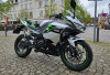 Kawasaki Ninja e-1 2026: Sportbike Listrik yang Makin Gagah dan Bertenaga