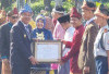   Cik Ujang: Guru Pusat Perubahan, Momen Peringatan Hardiknas 2026 