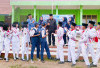 Kadisdikbud OKUT Sambangi Sekolah, Sapa Guru-Siswa Dalam Rangka Hardiknas 2026 