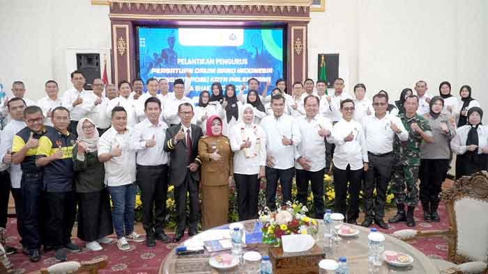 Fitrianti Agustinda Pimpin PDBI Kota Palembang
