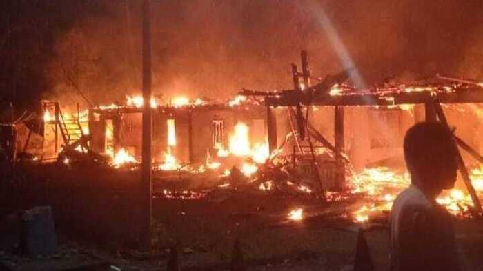 Kebakaran Hanguskan 2 Rumah Warga Sampai Habis, 14 Jiwa Kehilangan Tempat Tinggal