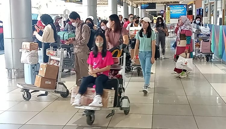 Syarat Penerbangan Bandara SMB II, Vaksin Booster Masih Berlaku