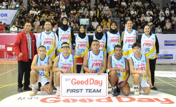 Kopi Good Day First Team