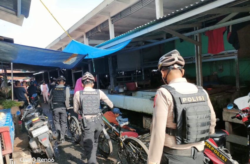 Unik, Polisi di Muara Enim Patroli ke Pasar-Pasar dengan Sepeda