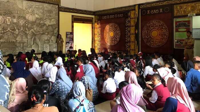 Pelajar Minati Wisata Edukasi Museum Balaputera Dewa 