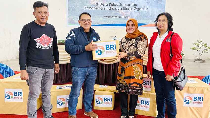 Peduli Kesehatan Masyarakat, BRI Regional Office Palembang Serahkan CSR Karhutla