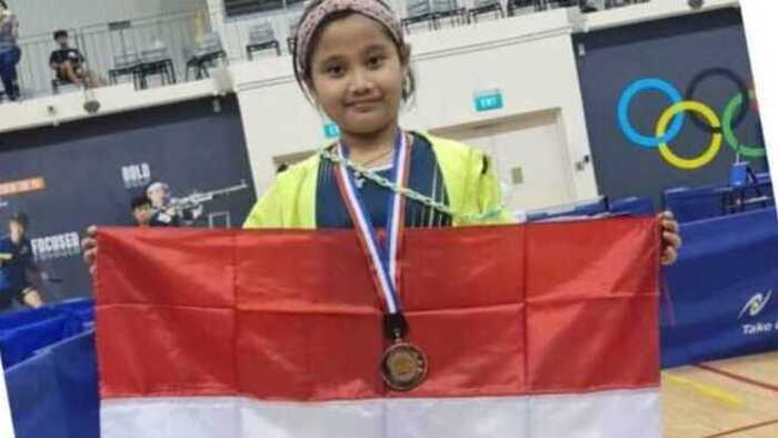 Salsa Sabet Juara 3 di Event 5th Singapore Junior & Hopes Invitational Table Tennis Tournament 2023