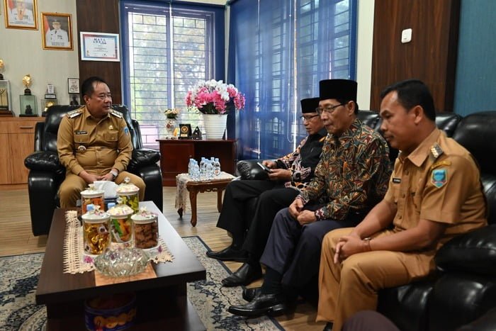 Jelang Musda, Pengurus Muhammadiyah Silaturahmi ke Bupati Lahat