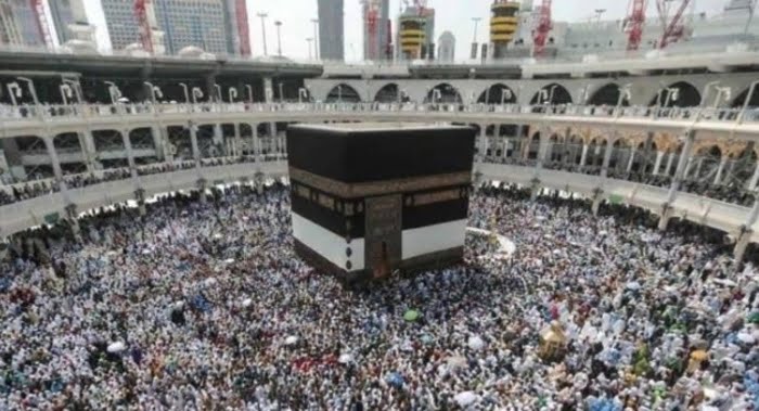 Fatwa Arab Saudi, Salat Jumat Tak Wajib Jika Salat Idul Fitri. Begini Kalau di Indonesia!