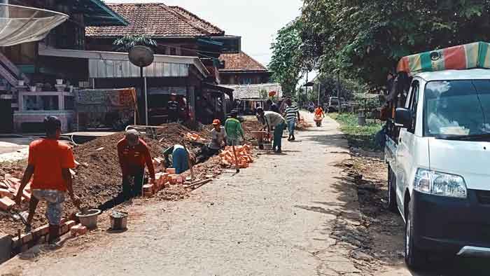 Perbaiki Jalan Usaha Tani, Aktifkan KWT-Posyandu