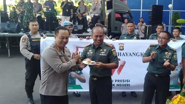 Sinergi Kuat TNI-Polri: Meriahnya Perayaan Hari Bhayangkara ke-77 dan Kapolrestabes ke-50