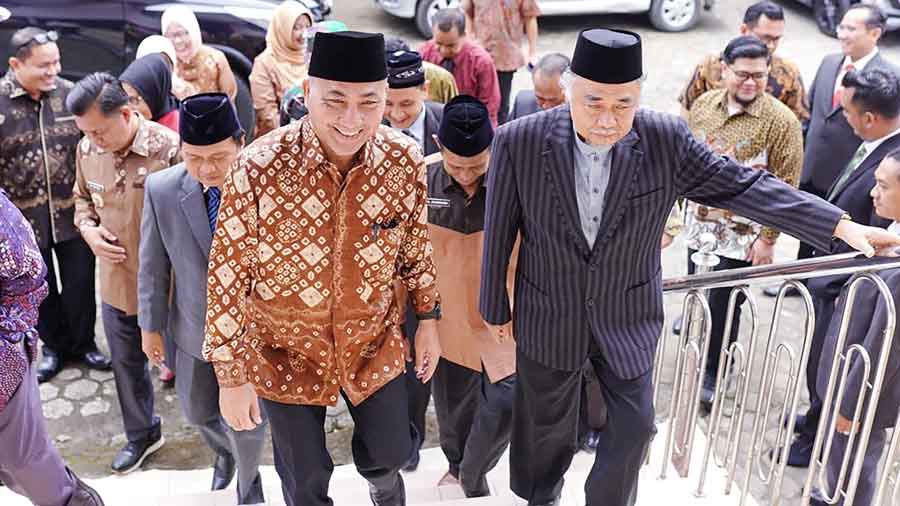 Wandi Jabat Rektor Rahmaniyah Sekayu