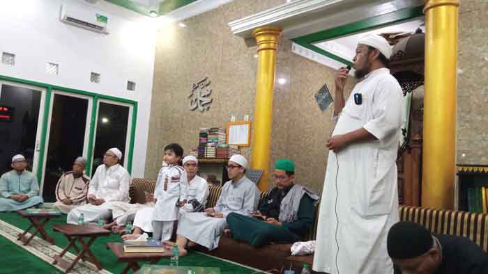 Gelar  Safari di 30 Masjid